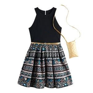 Sleeveless Cleo Halter Skater Dress w/ Purse